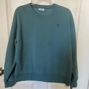 Medium Blue Champions Pullover Crewneck Sweater